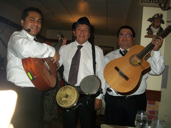 Celebración del Día de la Canción Criolla y El Día de los Peruanos en el Exterior 