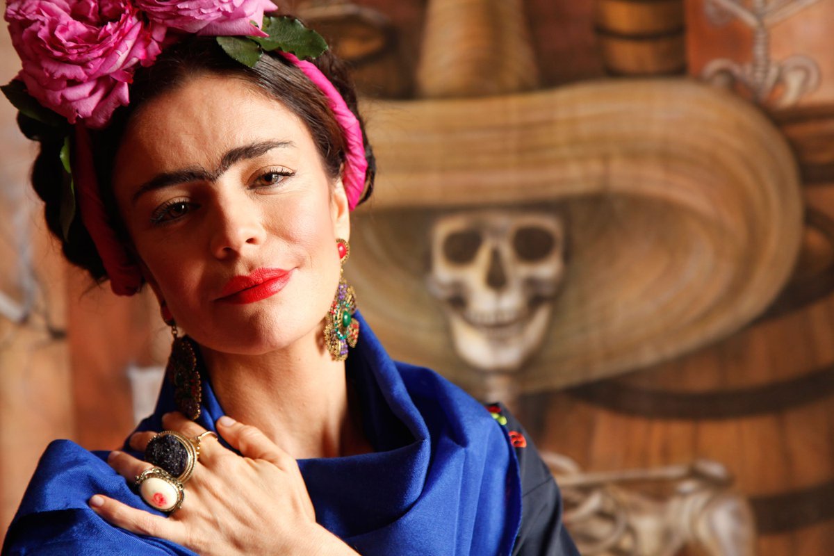 Frida Libre, un monologo musical cargado de arte que llega a Toronto 