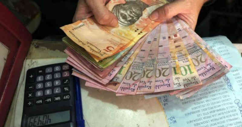 Con nuevos billetes, Venezuela quiere enfrentar la profunda devaluación 