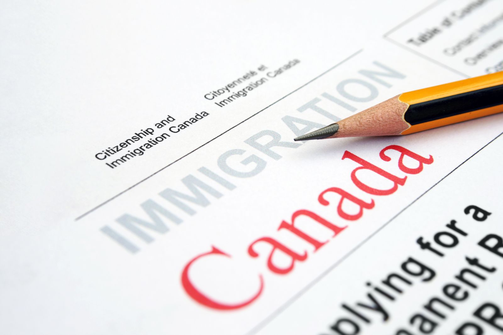 Gobierno de Canadá cambiará el examen para obtener la ciudadanía