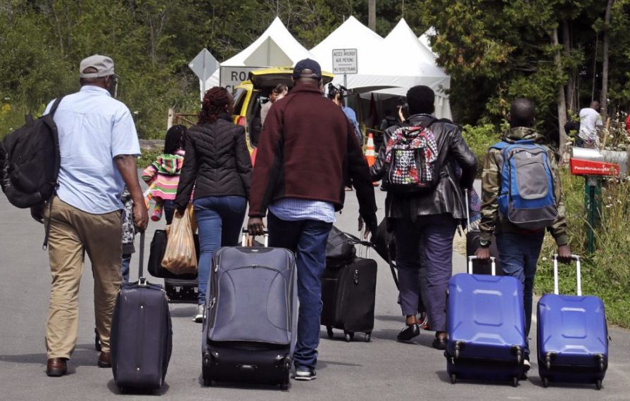 Aumenta ingreso ilegal de inmigrantes de EE.UU. a pedir refugio en Canadá  