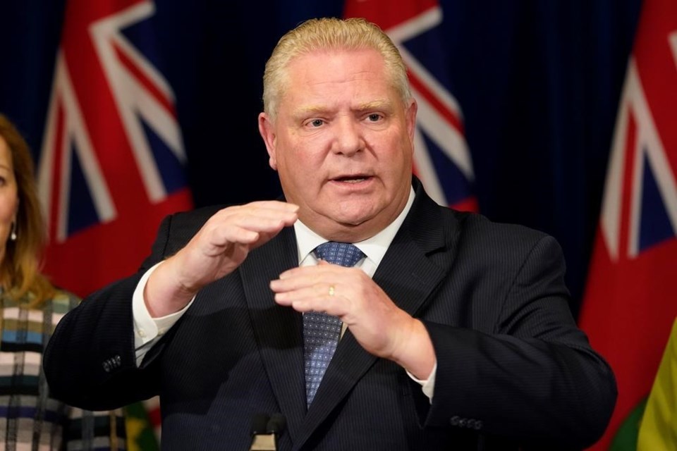 Premier de Ontario, Doug Ford, dice que no ordenará cierre de playas 