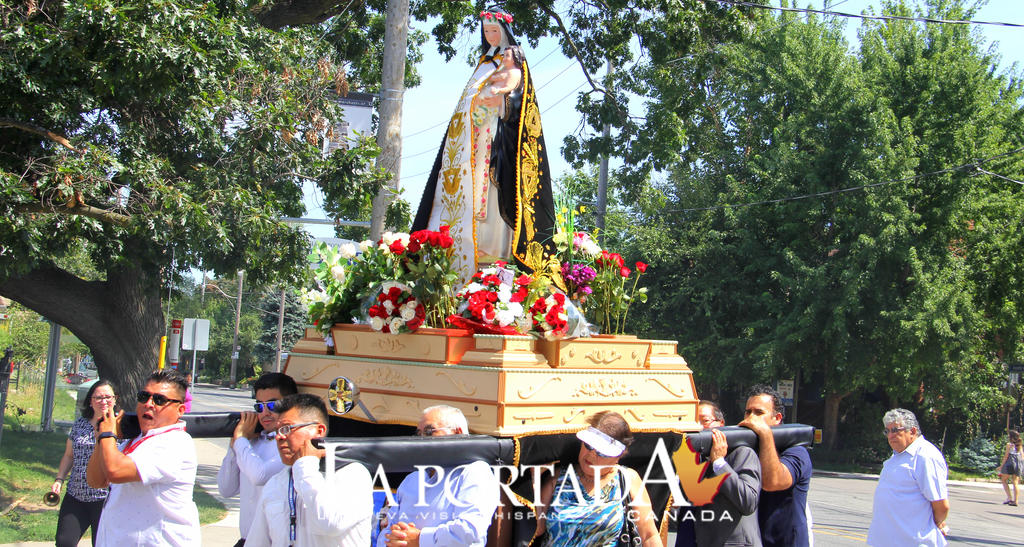 Fe y devoción, se sintió en el paso a paso por Toronto, de la procesión de la virgen Santa Rosa de Lima  
