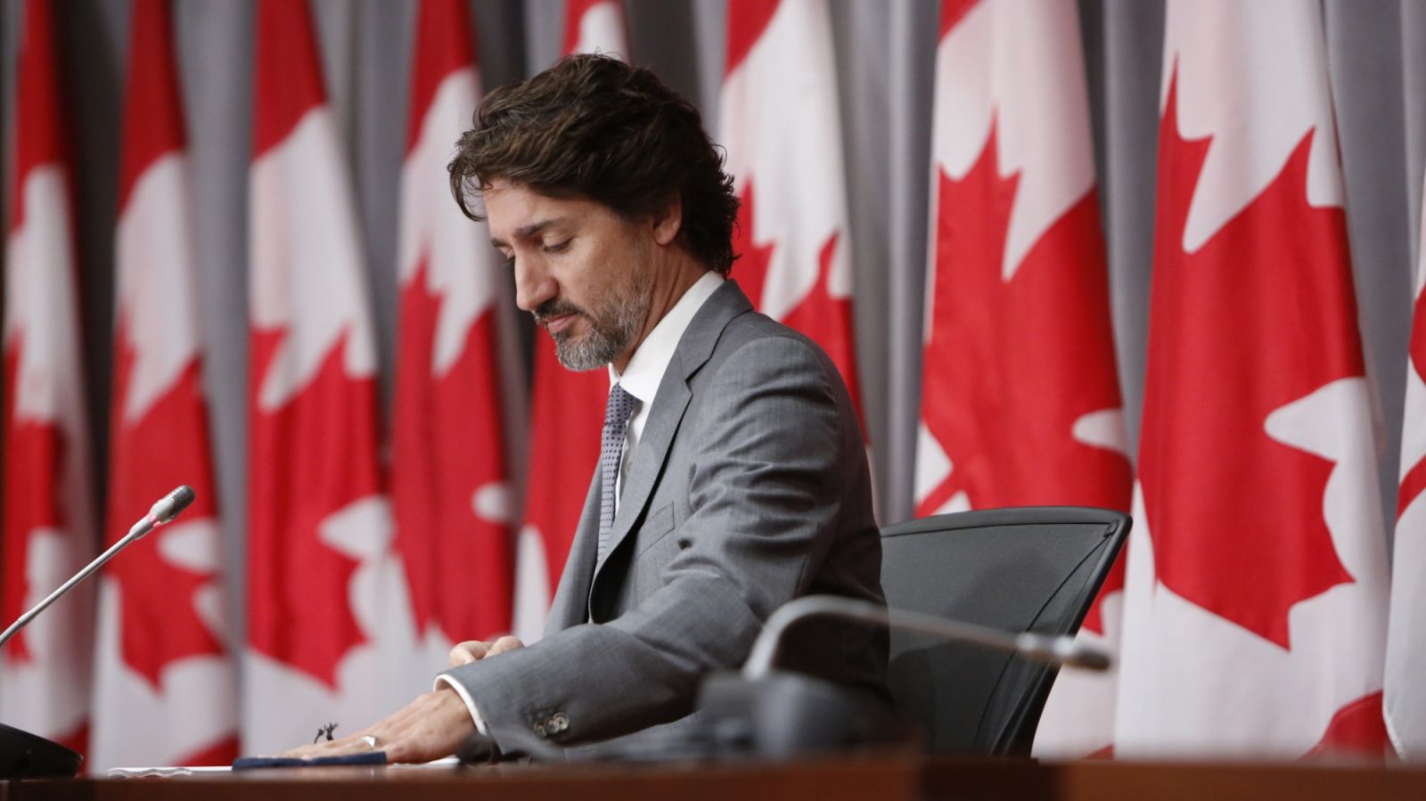 Trudeau pidió perdón por polémico contrato que benefició a su familia 