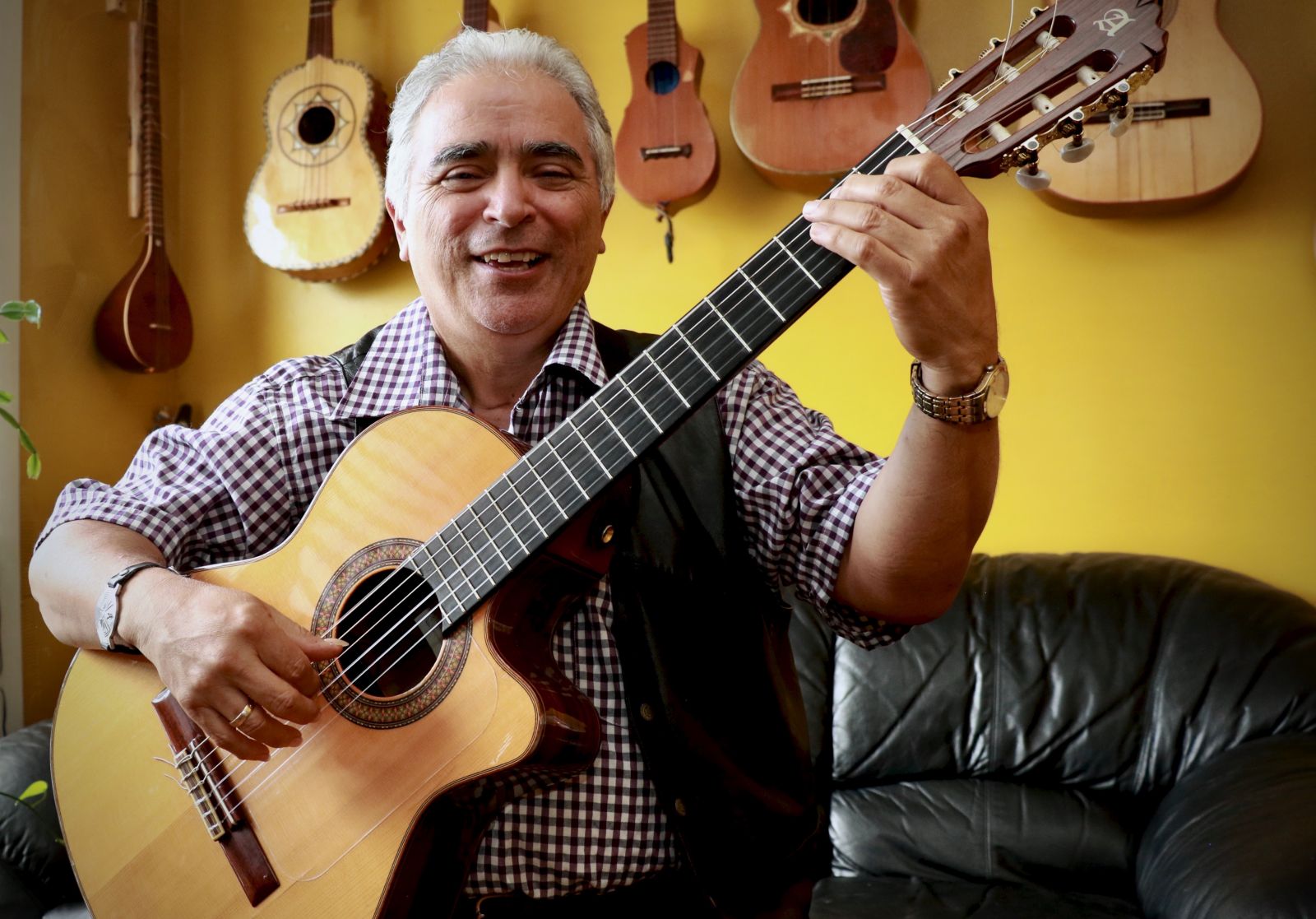 Un ave fénix con guitarra en mano, ese es Jorge López Blackmore