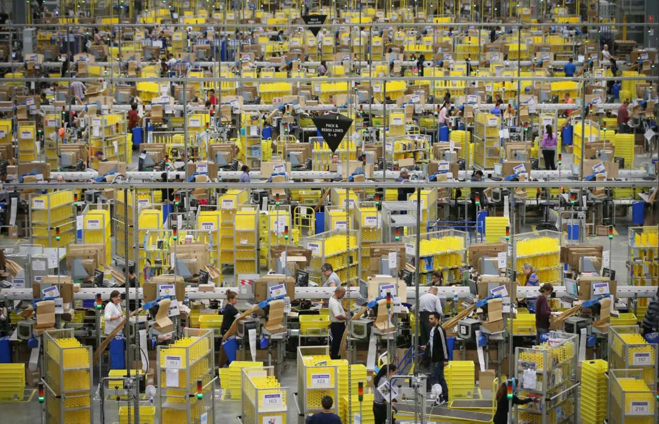 Amazon, la empresa que más vende en el mundo, realizará despidos masivos