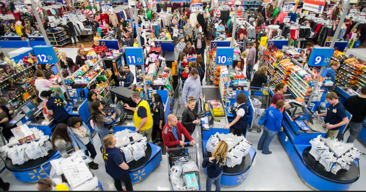 Aumentaron tanto los robos en Walmart, que la empresa amenaza con cerrar tiendas