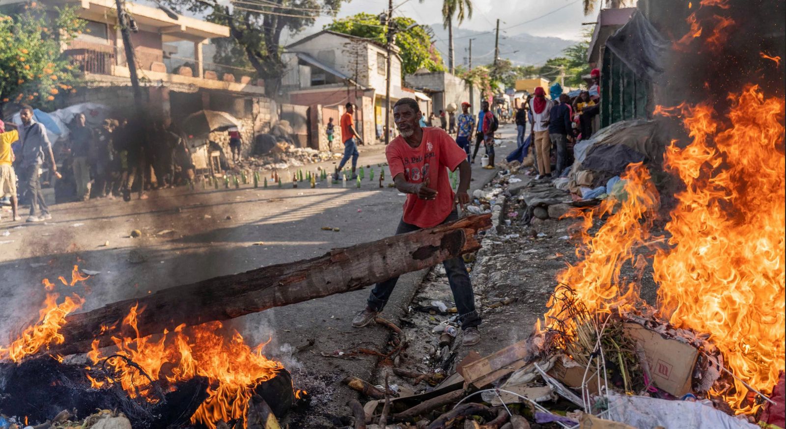 Canadá envía apoyo a las autoridades de Haití, país que se hunde en manos de los delincuentes    
