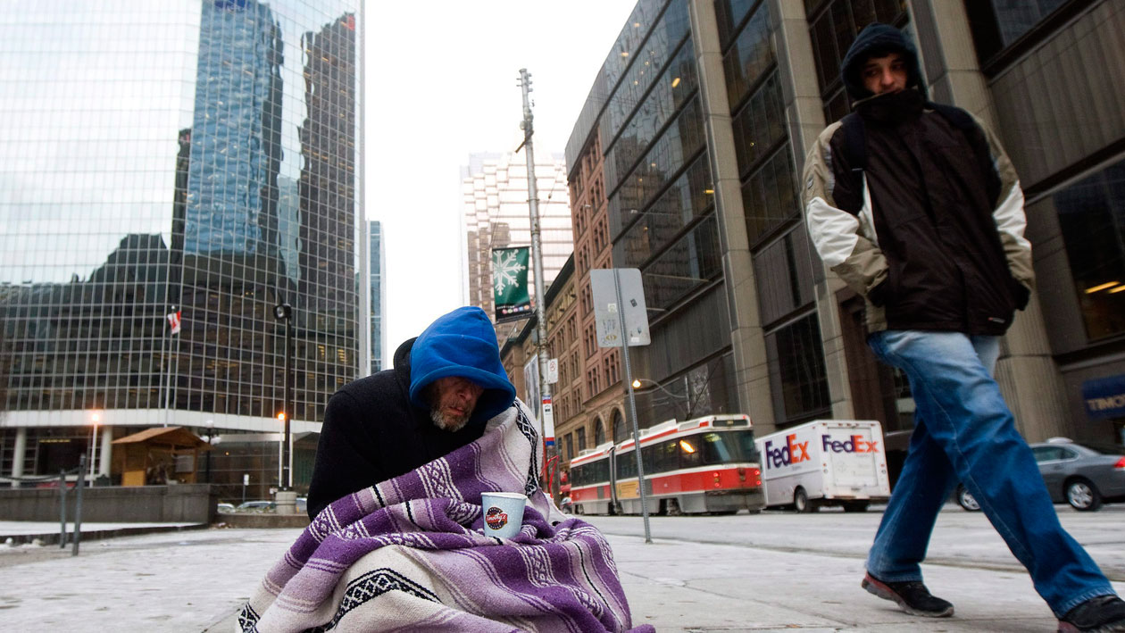 Es urgente que ayuden a Toronto a enfrentar problema de alojamiento social  