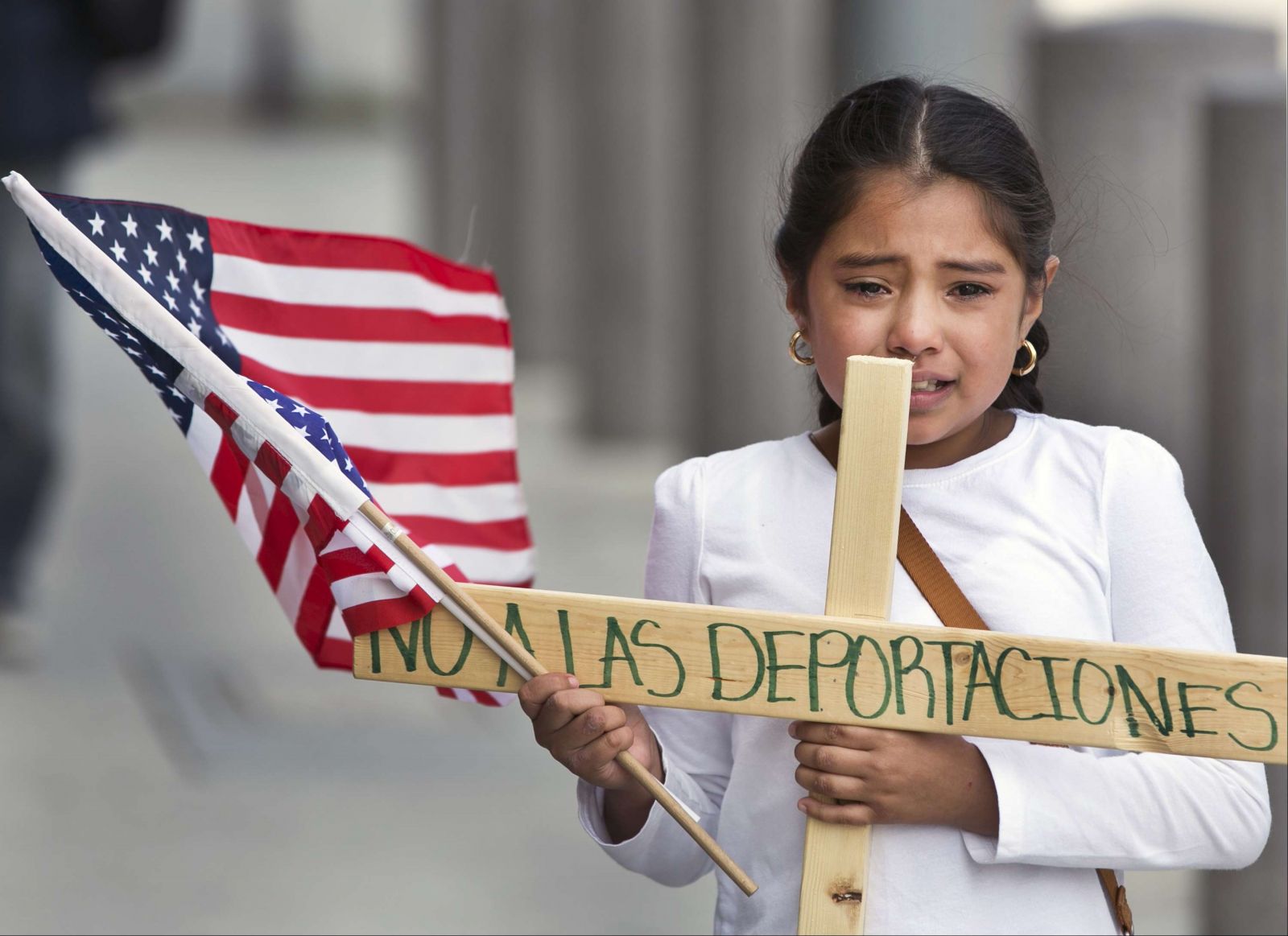Tensión por las crueles redadas y deportaciones de inmigrantes en EE.UU. 