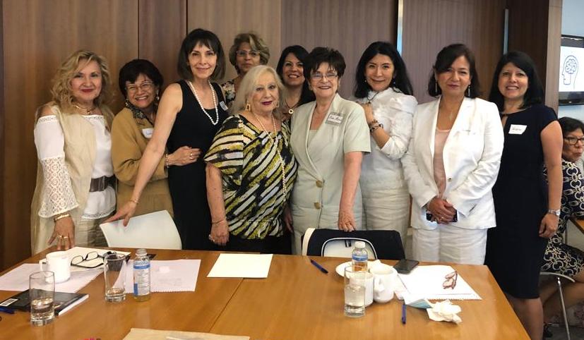 Las mujeres peruanas y latinas demostrando su liderazgo y empoderamiento en Canadá 