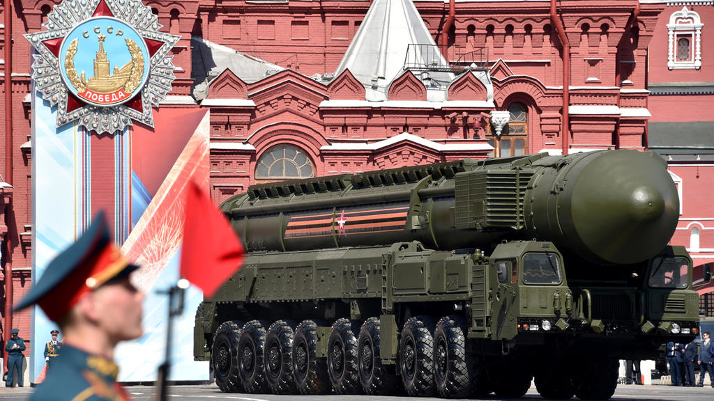 Rusia amenaza con crear misiles nucleares ante la salida de EE.UU del pacto firmado