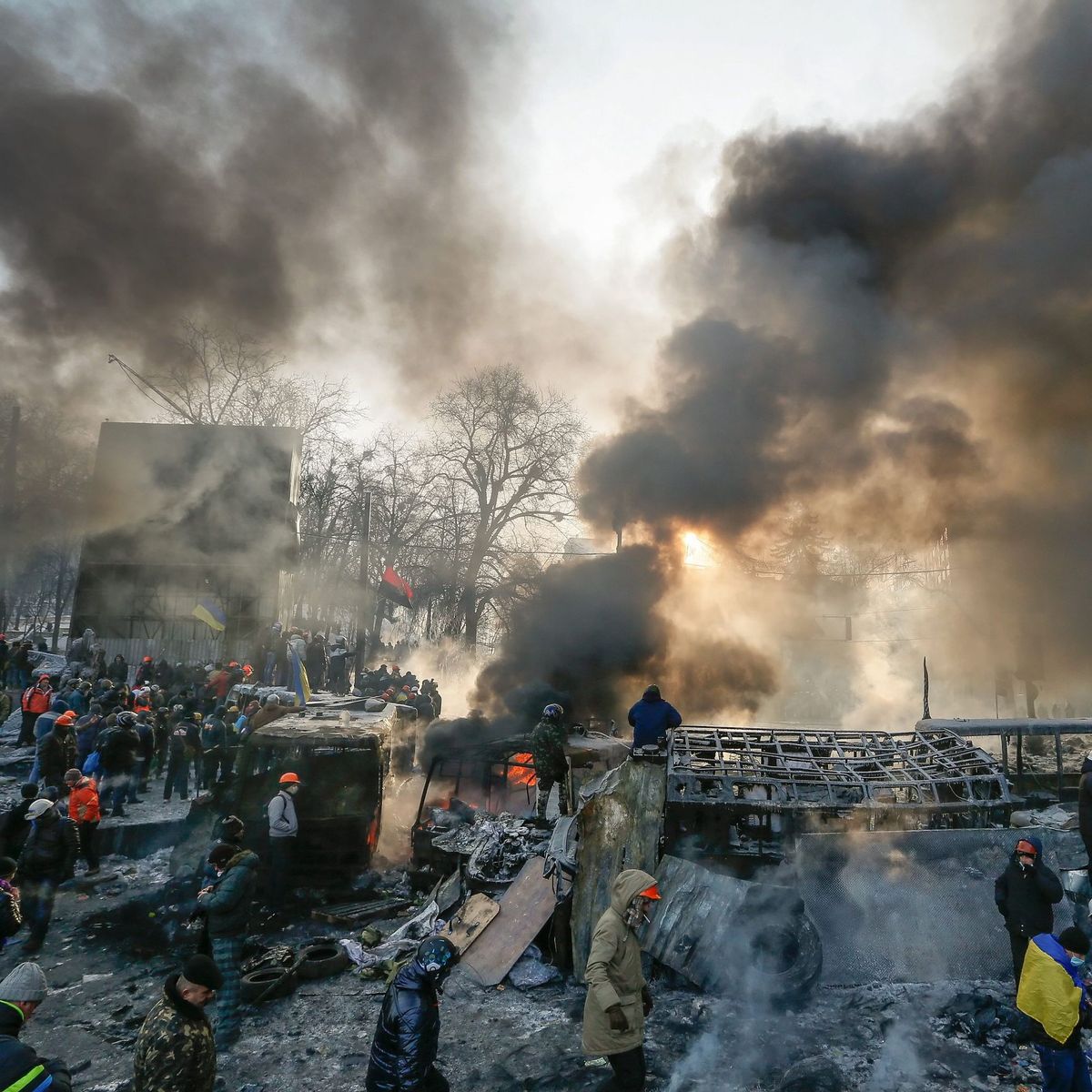 Sin compasión Rusia sigue bombardeando a Ucrania, un millón de personas huyen de la guerra