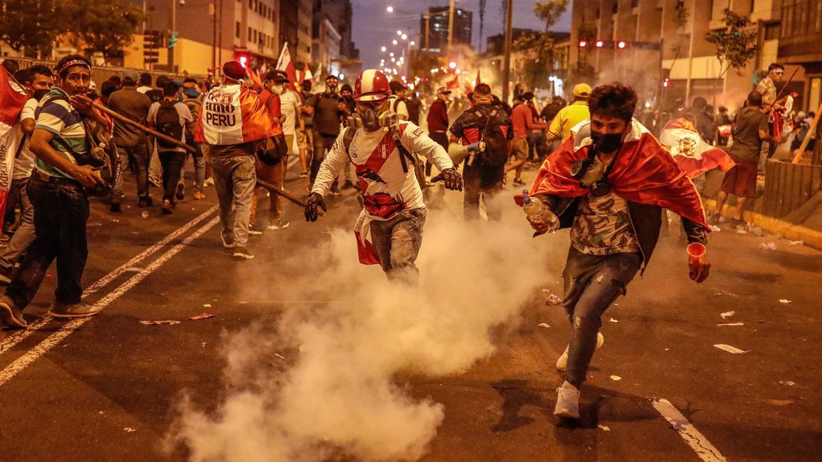Gobierno de Perú se declara en "estado de emergencia"