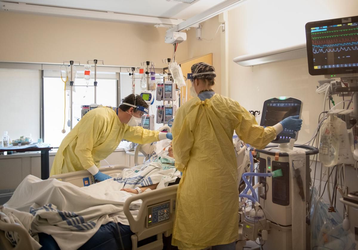 Empezó a bajar el número de hospitalizados en Ontario, pero la cifra de enfermos aun es alta