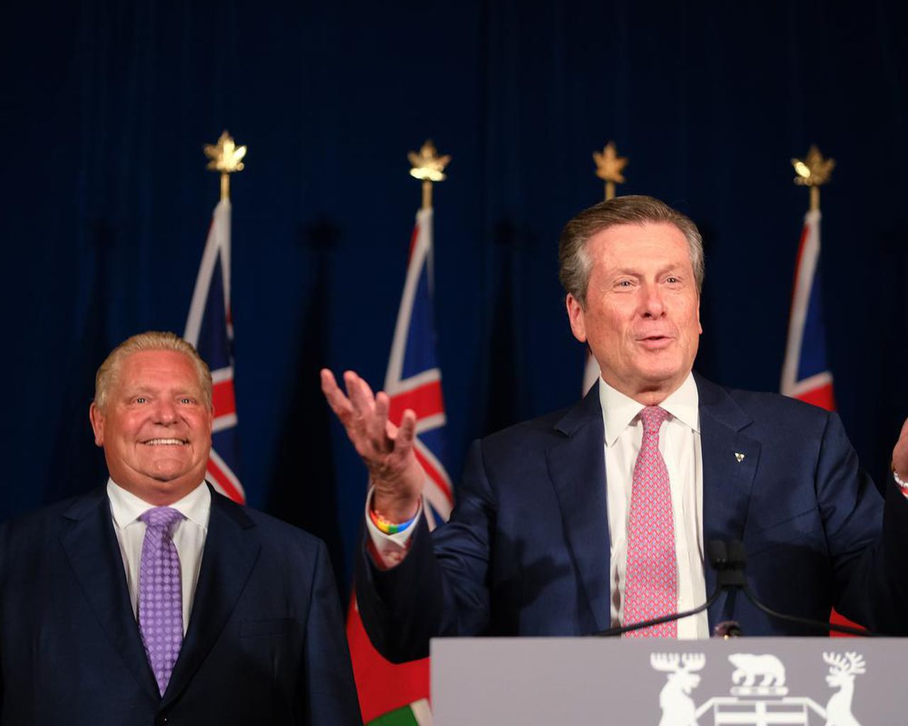 Los alcaldes de Toronto y Ottawa quedaron con “superpoderes” gracias a Ford 