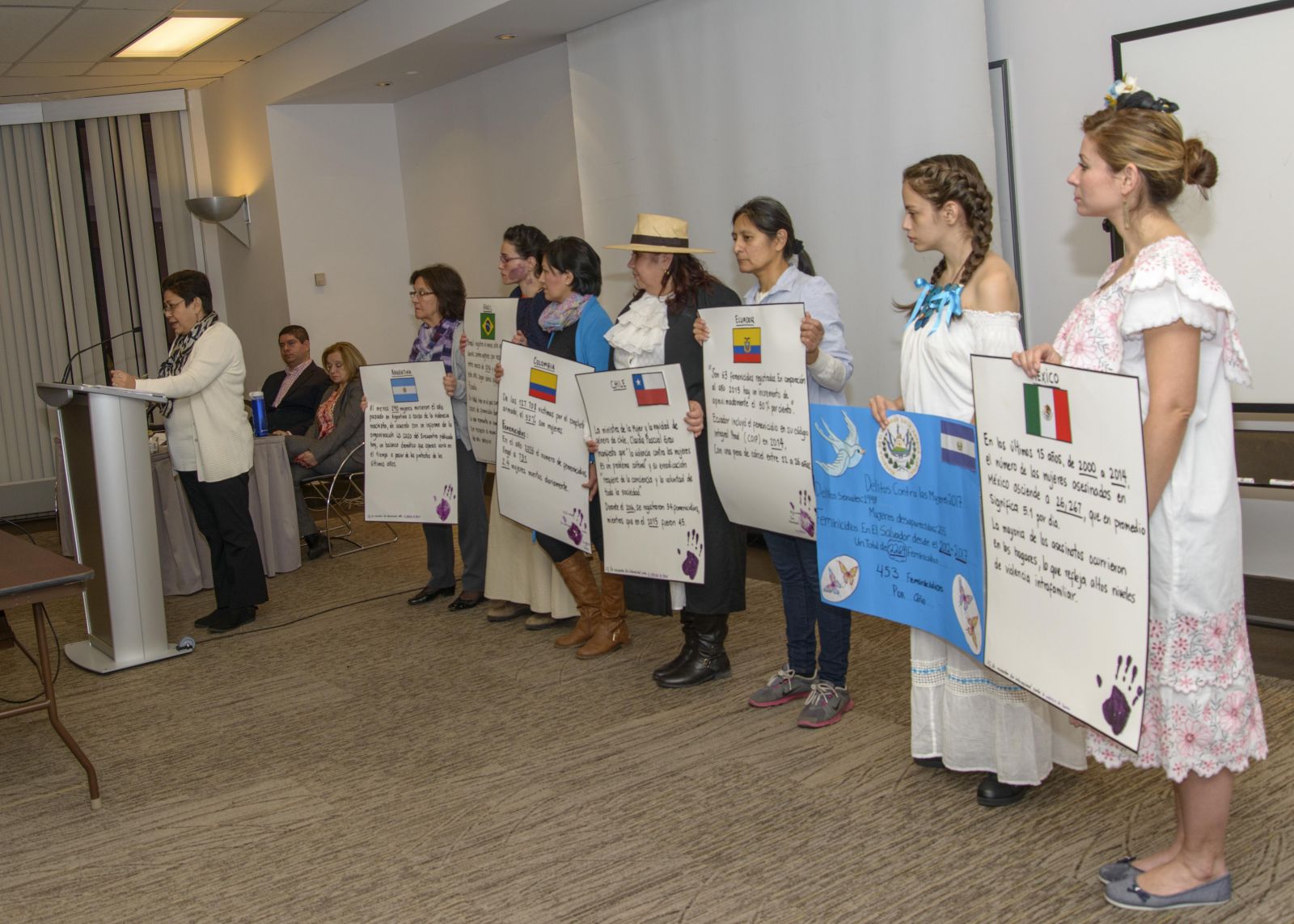 Latinoamericanas en Toronto también le dicen ¡no! a la violencia contra las mujeres  